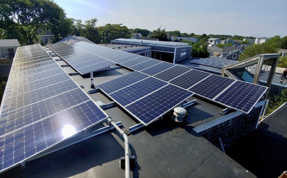 54 kW Solar at Fine Arts Work Center